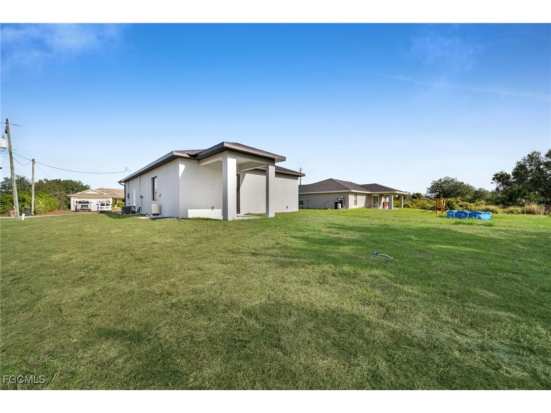 2607 57th Street W Lehigh Acres FL 33971 2025024107 image21