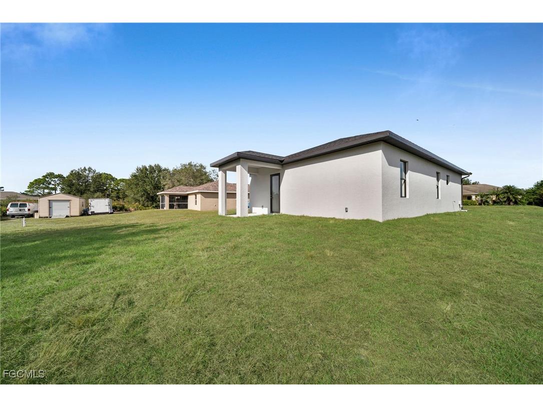 2607 57th Street W Lehigh Acres FL 33971 2025024107 image22
