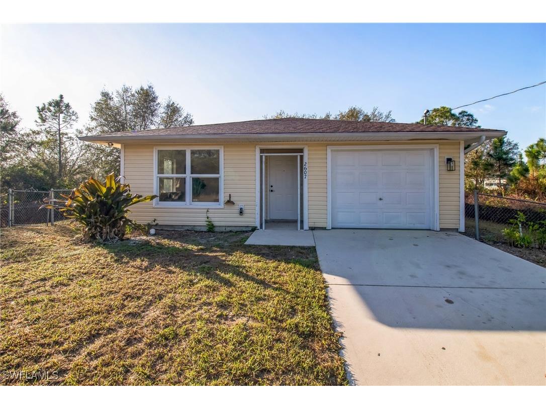 2607 67th Street W Lehigh Acres FL 33971 225017599 image1