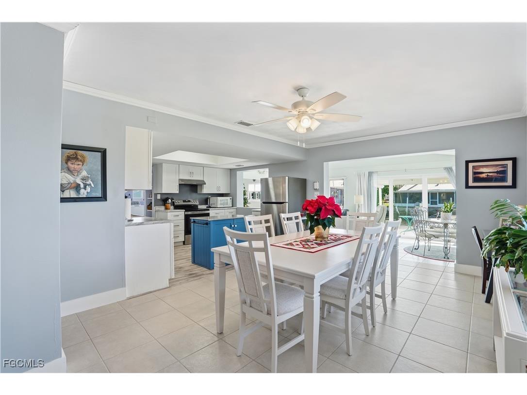 2607 Bayshore Drive Matlacha FL 33993 2025024786 image11