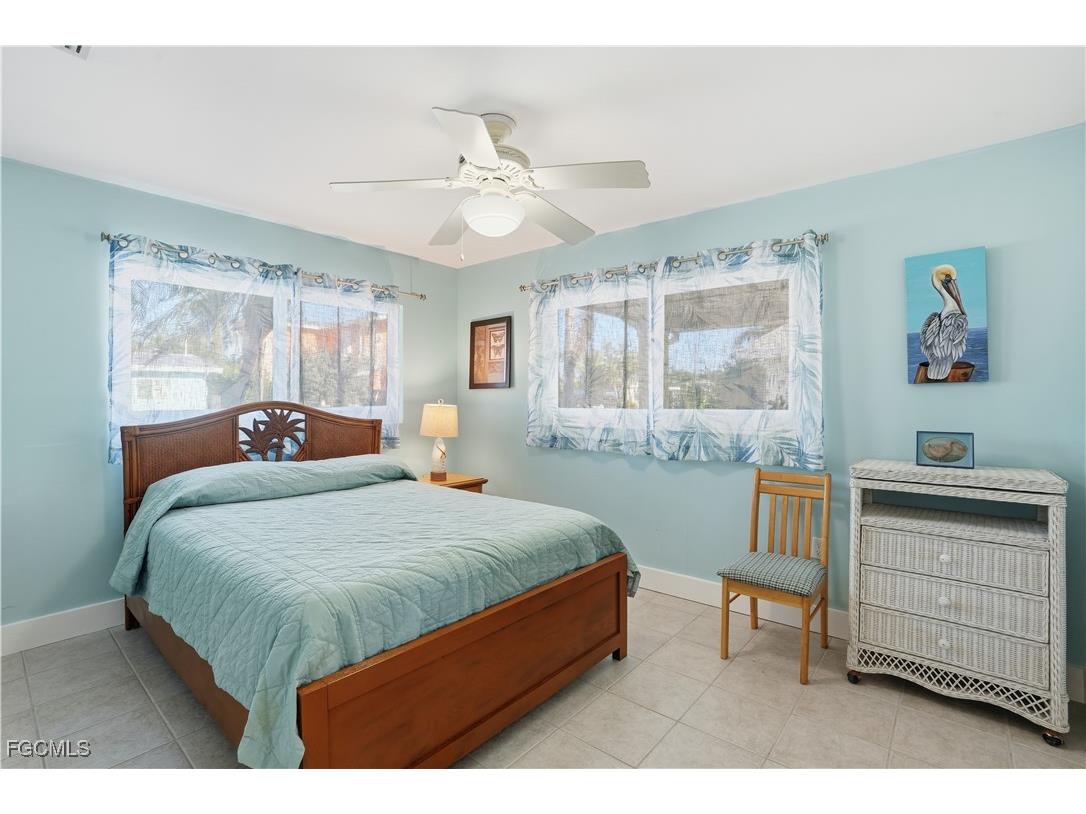 2607 Bayshore Drive Matlacha FL 33993 2025024786 image16