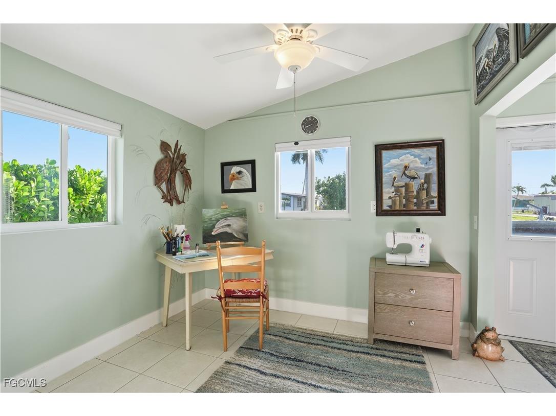 2607 Bayshore Drive Matlacha FL 33993 2025024786 image26