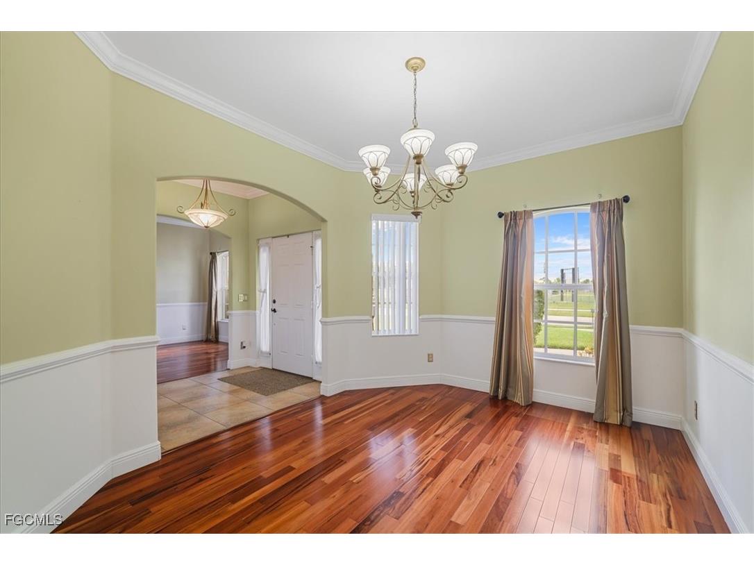 2607 Chiquita Boulevard S Cape Coral FL 33914 2025013630 image10