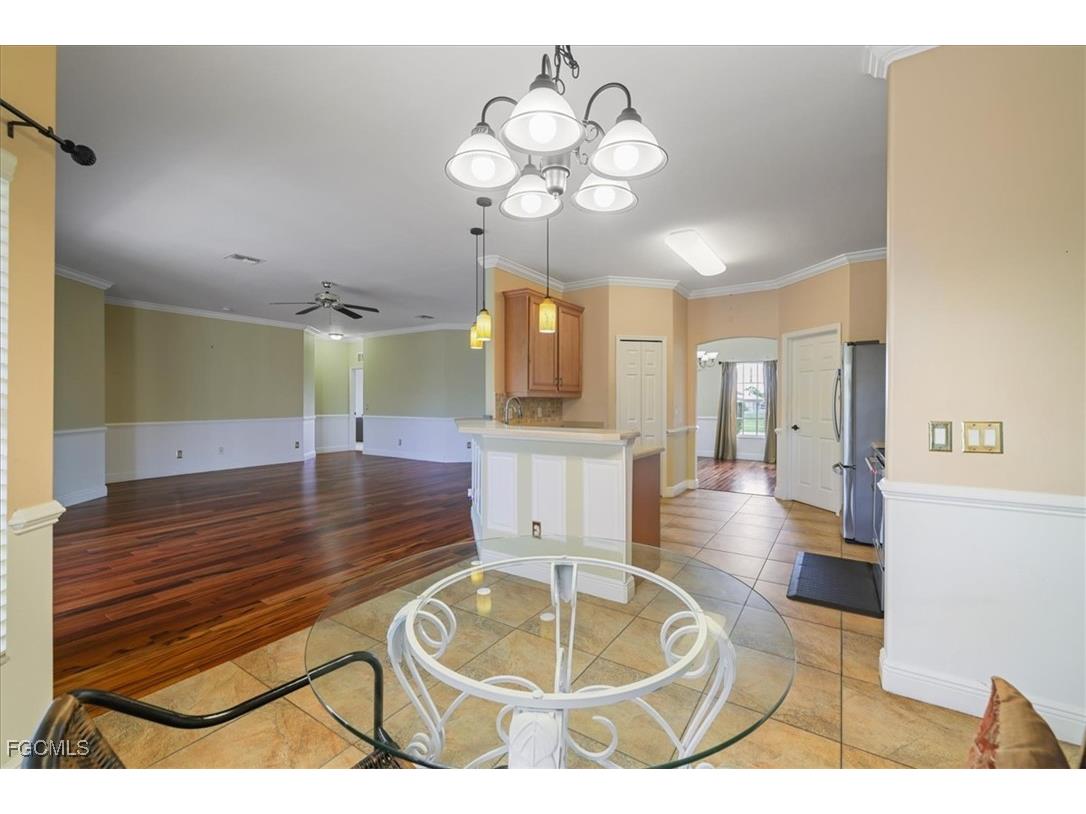 2607 Chiquita Boulevard S Cape Coral FL 33914 2025013630 image11