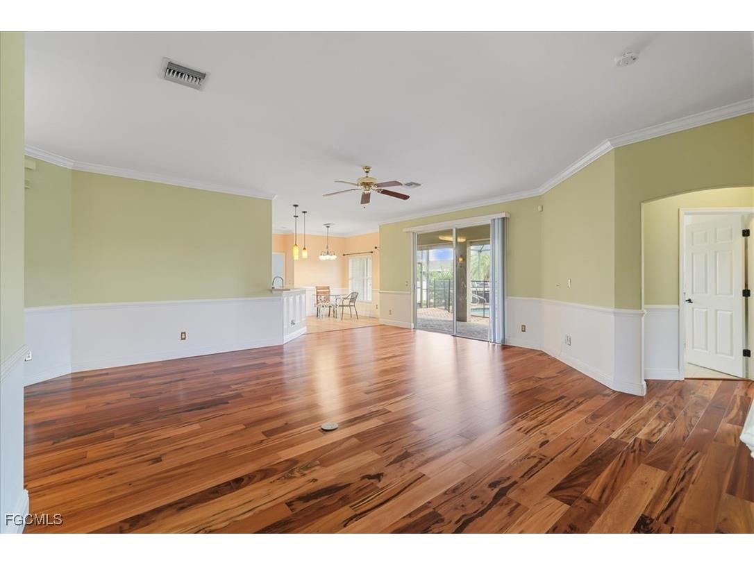 2607 Chiquita Boulevard S Cape Coral FL 33914 2025013630 image20