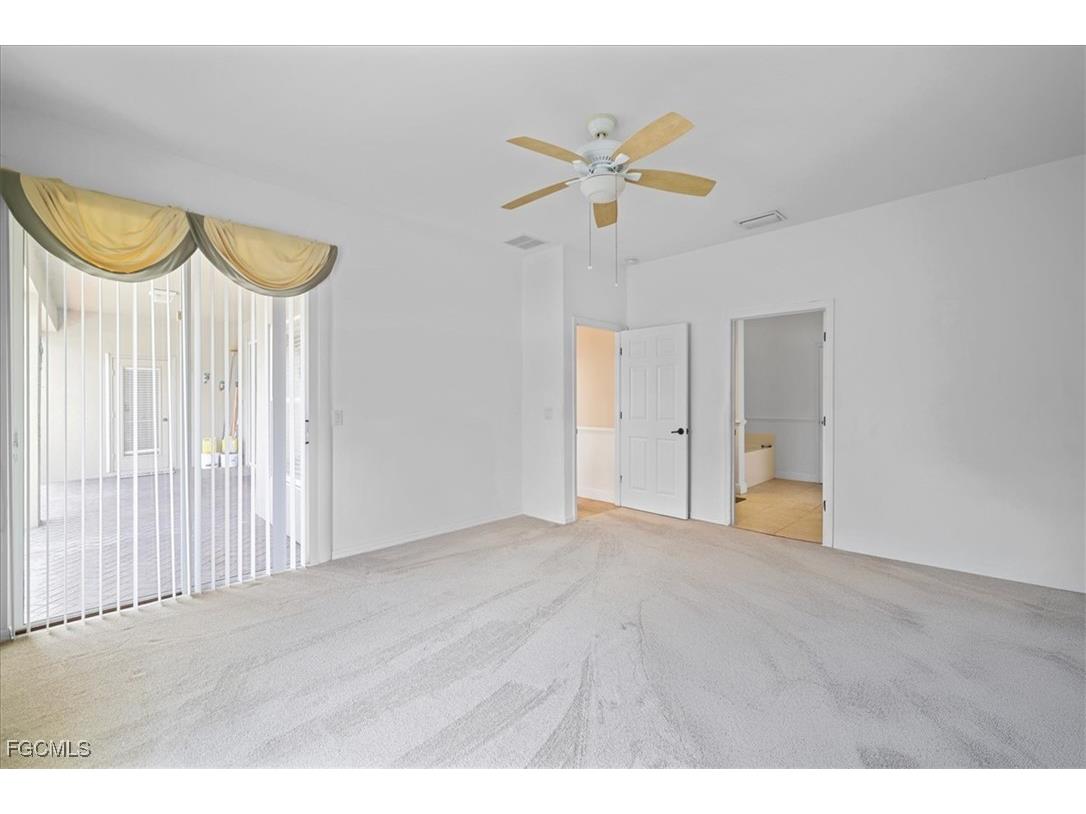 2607 Chiquita Boulevard S Cape Coral FL 33914 2025013630 image27