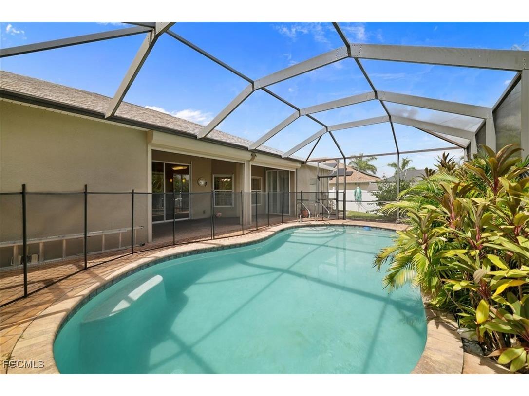2607 Chiquita Boulevard S Cape Coral FL 33914 2025013630 image32