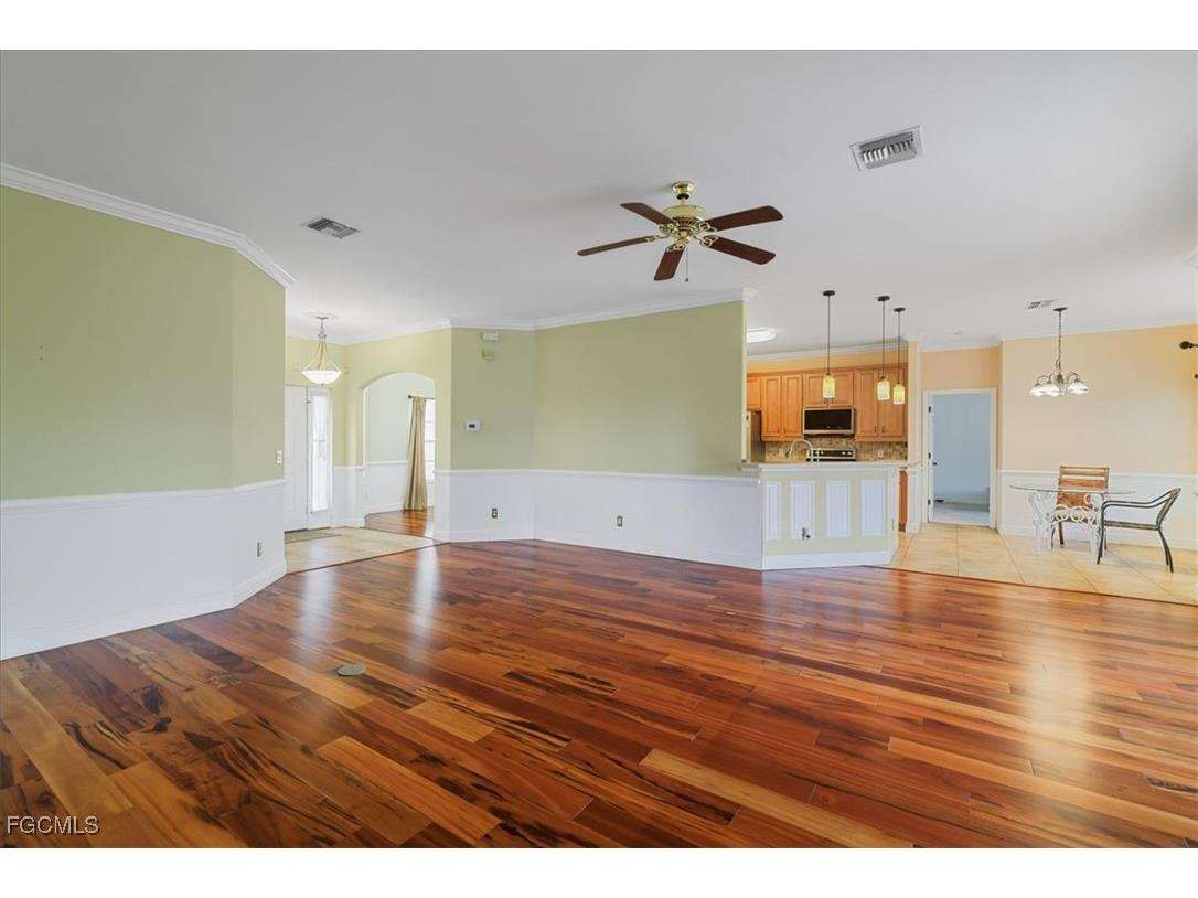 2607 Chiquita Boulevard S Cape Coral FL 33914 2025013630 image42