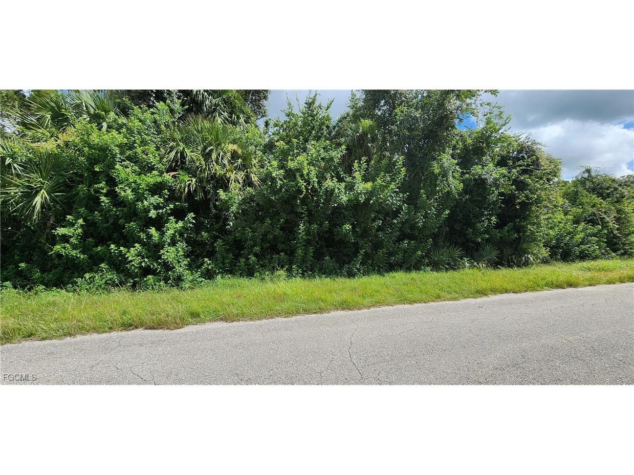 2607 Leeland Heights Boulevard E Lehigh Acres FL 33936 2025004966 image2