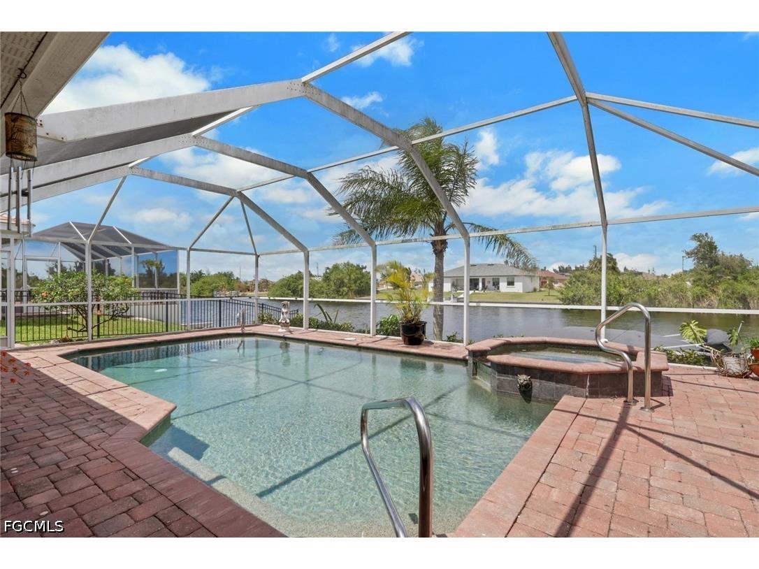 2607 NW 9th Terrace Cape Coral FL 33993 2026015038 image23