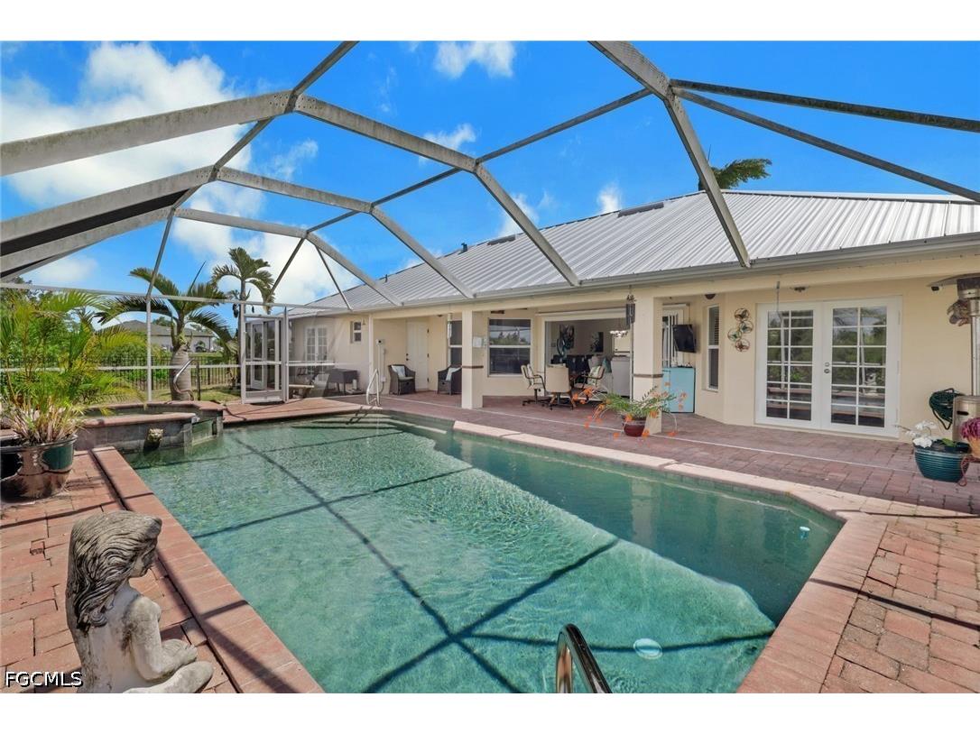 2607 NW 9th Terrace Cape Coral FL 33993 2026015038 image3