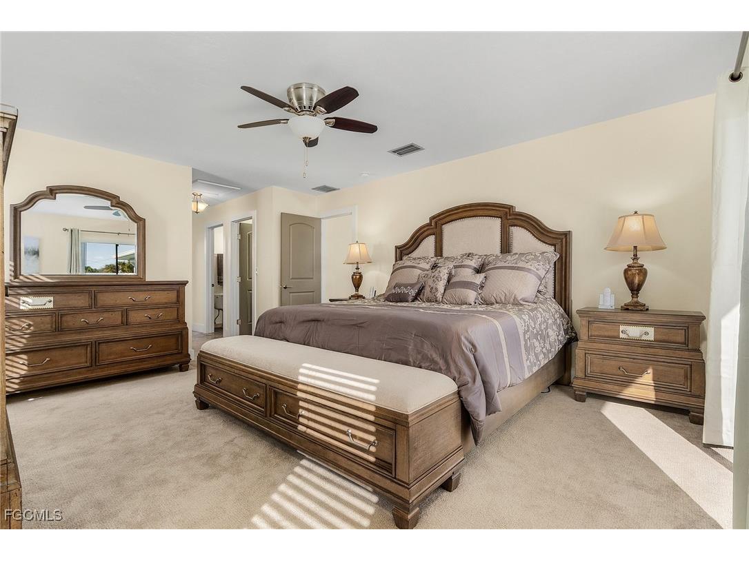 2607 SE 23rd Avenue Cape Coral FL 33904 2025009086 image12