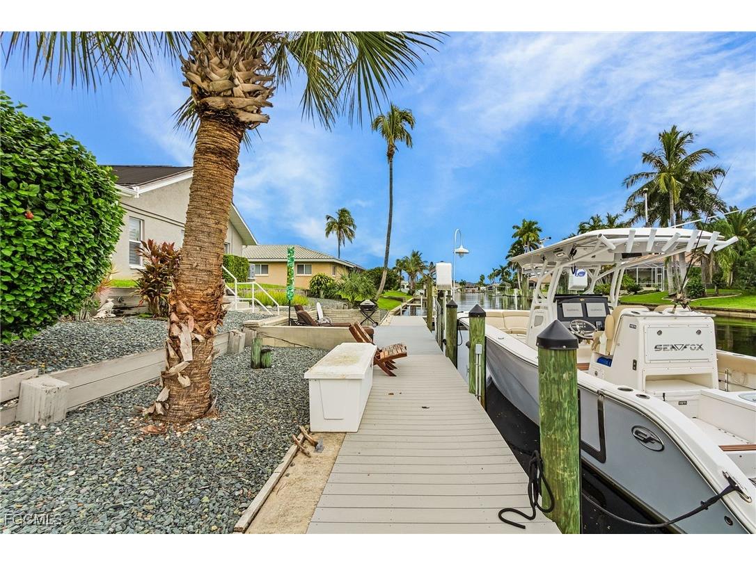 2607 SE 23rd Avenue Cape Coral FL 33904 2025009086 image27