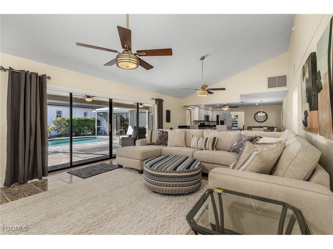 2607 SE 23rd Avenue Cape Coral FL 33904 2025009086 image8