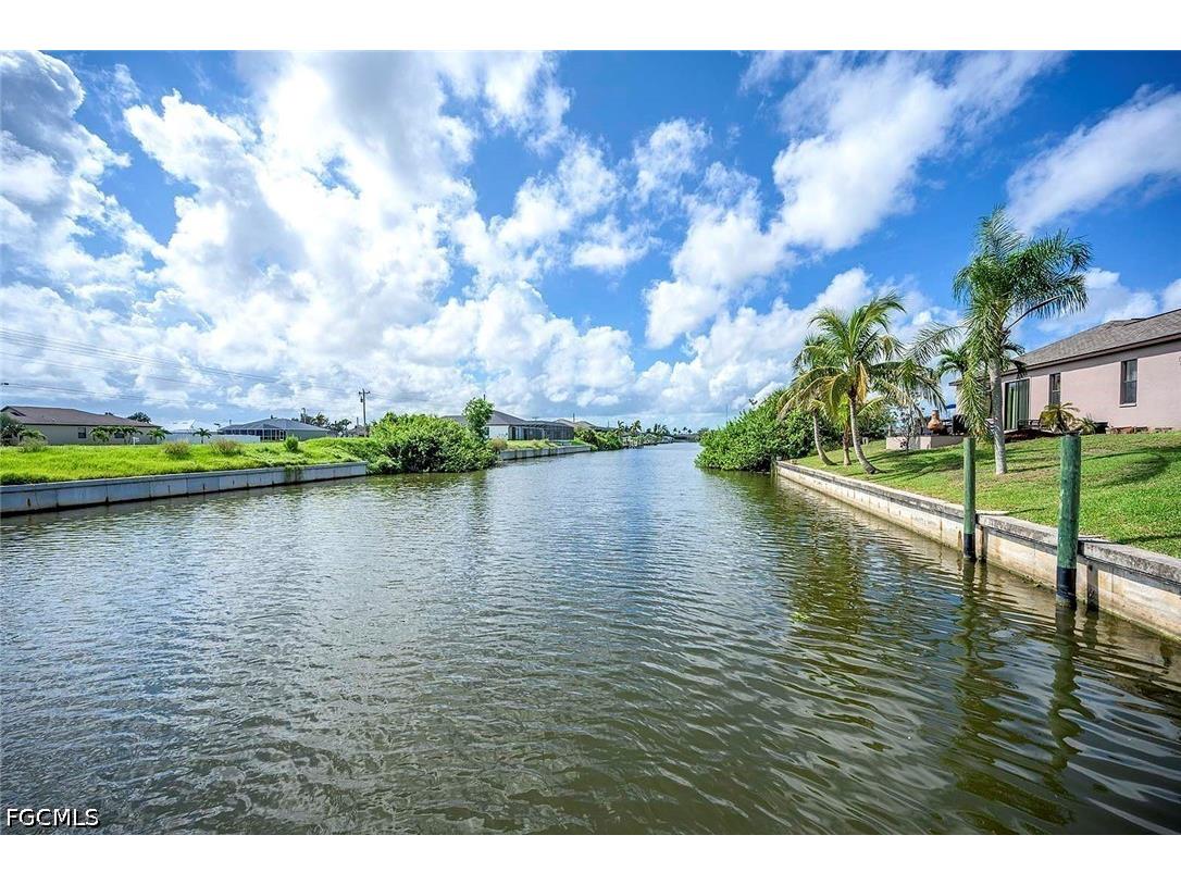 2607 SW 21st Avenue Cape Coral FL 33914 2026018997 image26