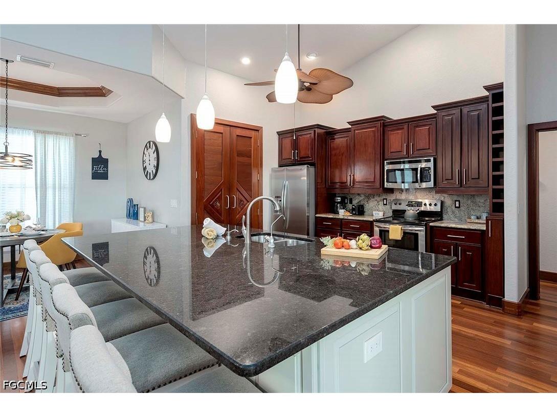 2607 SW 21st Avenue Cape Coral FL 33914 2026018997 image4