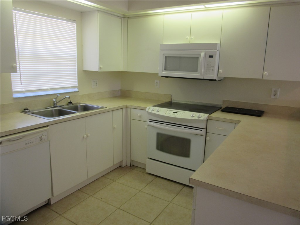 2605/2607 Sunniland Boulevard Lehigh Acres FL 33971 2025021191 image2