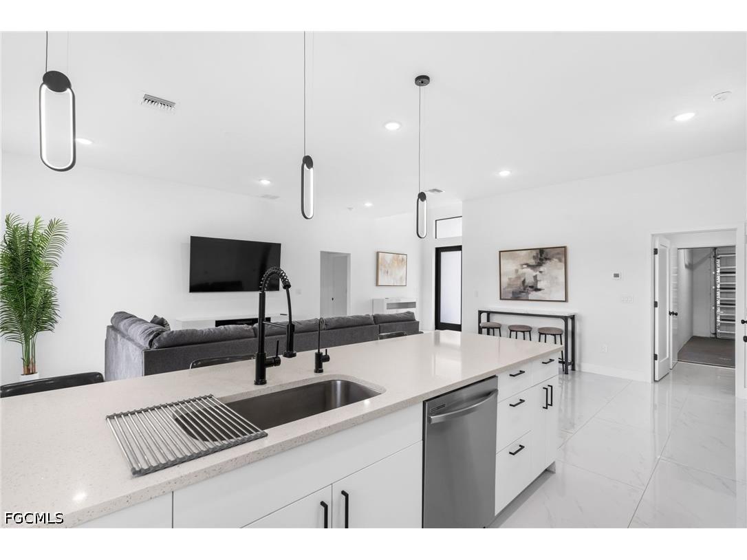 2608 25th Street W Lehigh Acres FL 33971 2025025537 image11