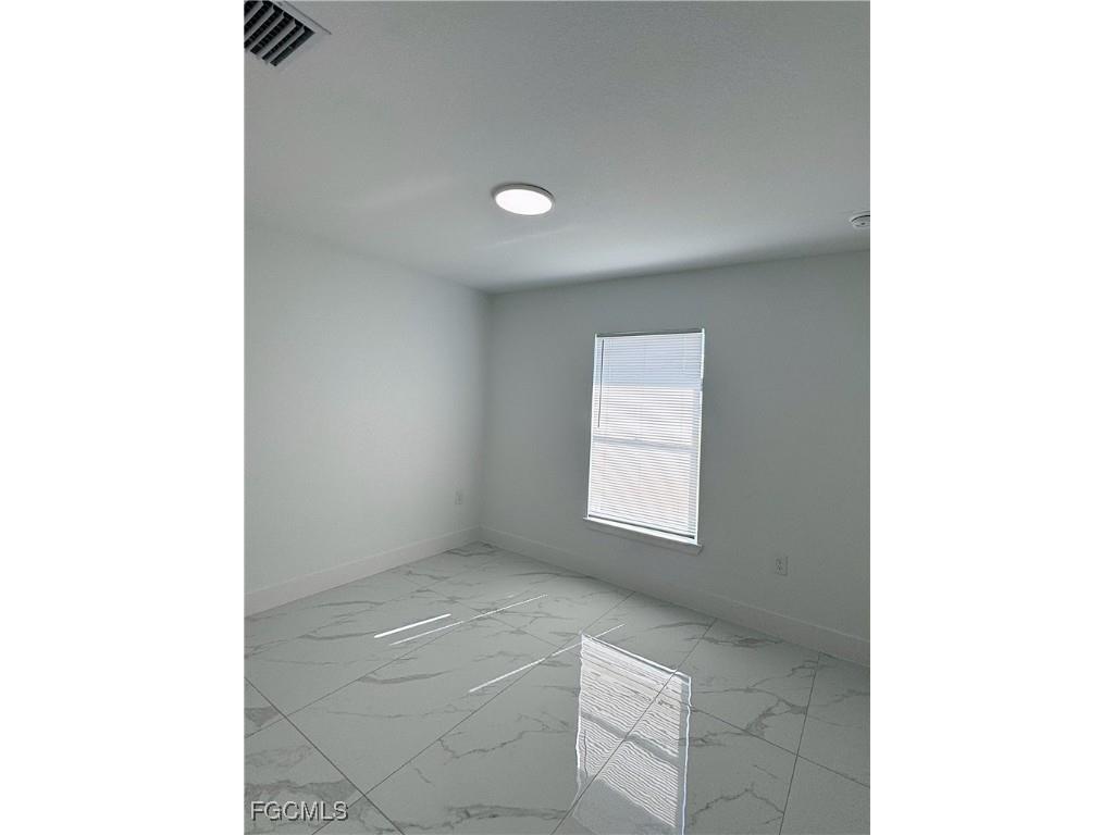2608 30th Street SW Lehigh Acres FL 33976 2025021425 image8