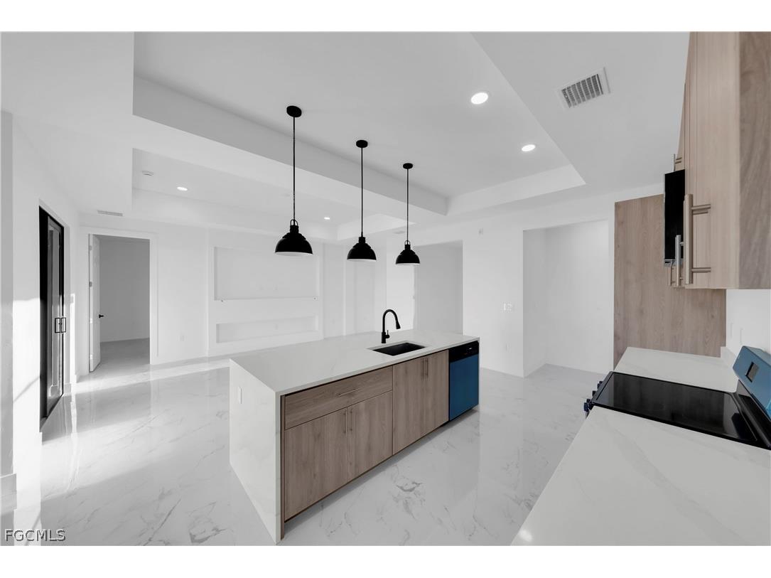 2608 49th Street W Lehigh Acres FL 33971 2026006744 image10