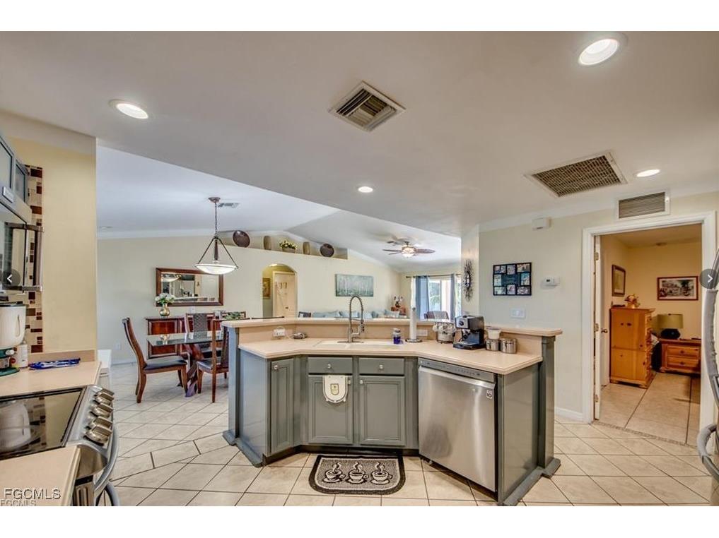 2608 Ceitus Parkway Cape Coral FL 33991 2025022301 image16