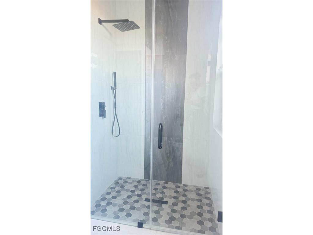 2608 NW 3rd Place Cape Coral FL 33909 2025023432 image5