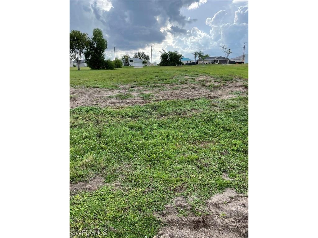 2608 NW 3rd Place Cape Coral FL 33993 223059660 image1