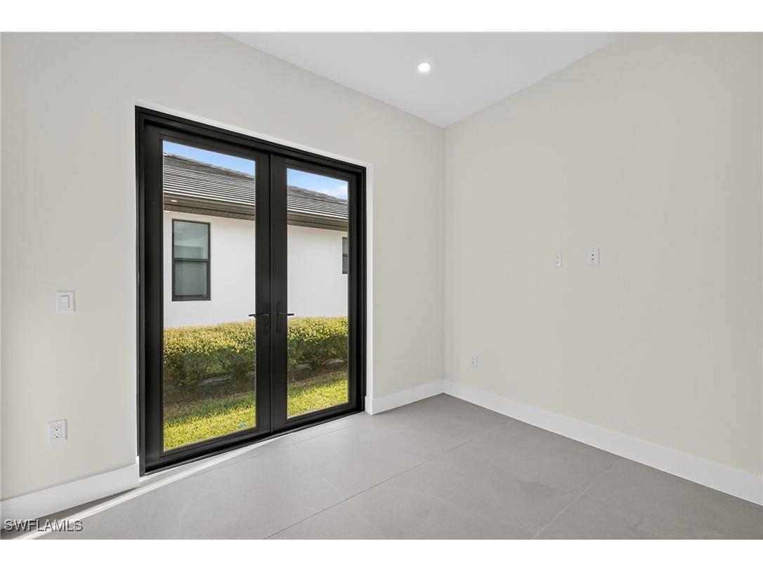 2608 SW 20th Avenue Cape Coral FL 33914 2025001306 image24