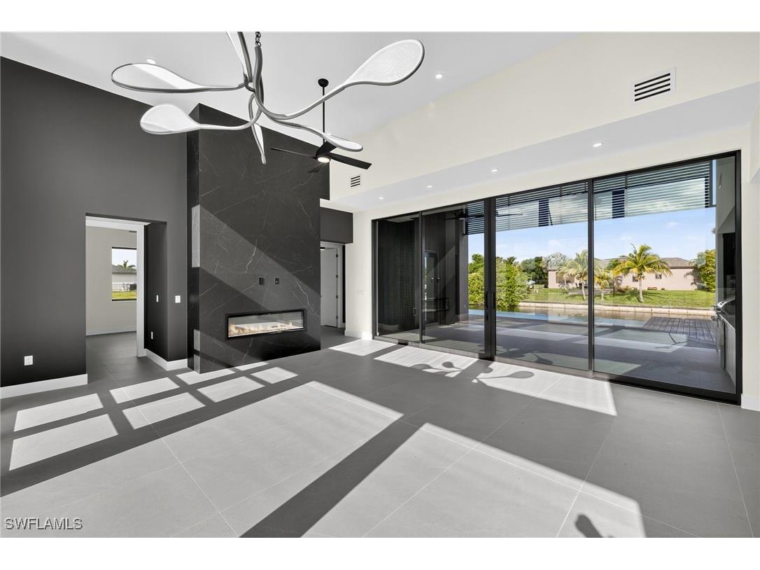 2608 SW 20th Avenue Cape Coral FL 33914 2025001306 image3