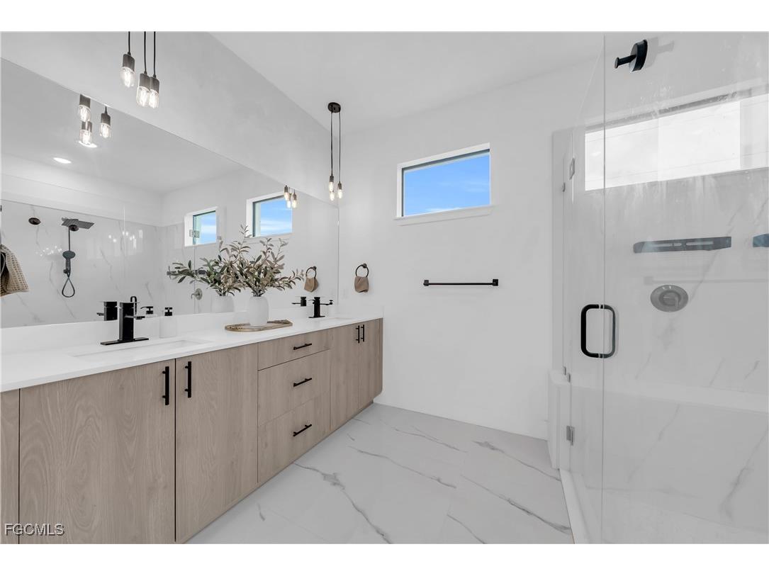 2609 27th Street W Lehigh Acres FL 33971 2025013763 image17