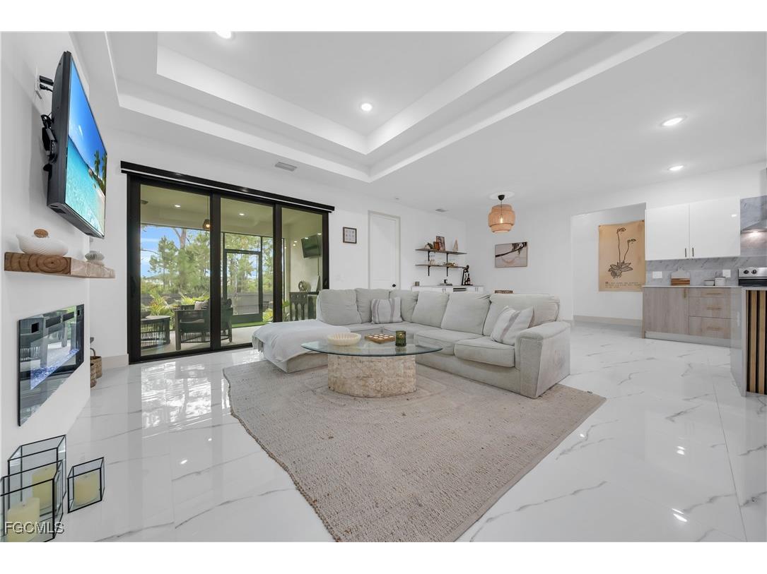 2609 27th Street W Lehigh Acres FL 33971 2025013763 image3