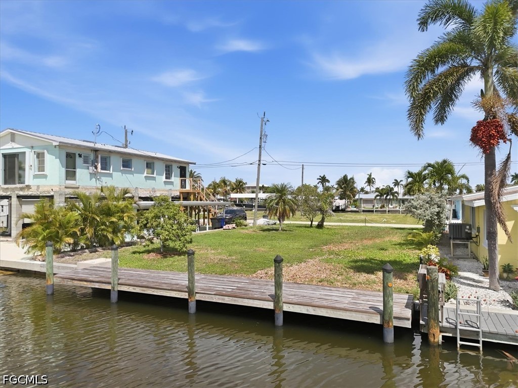 2609 Bayshore Drive Matlacha FL 33993 2026024672 image2