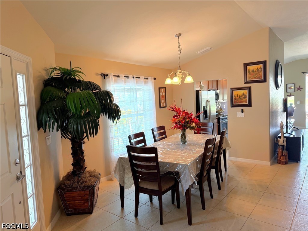 2609 Clairfont Court Cape Coral FL 33991 2026014735 image5