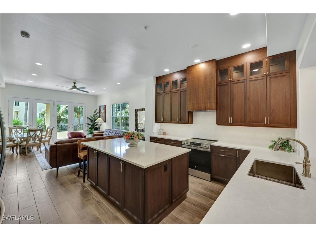 2609 Estrella Court #1902 Naples FL 34109 225068923 image1