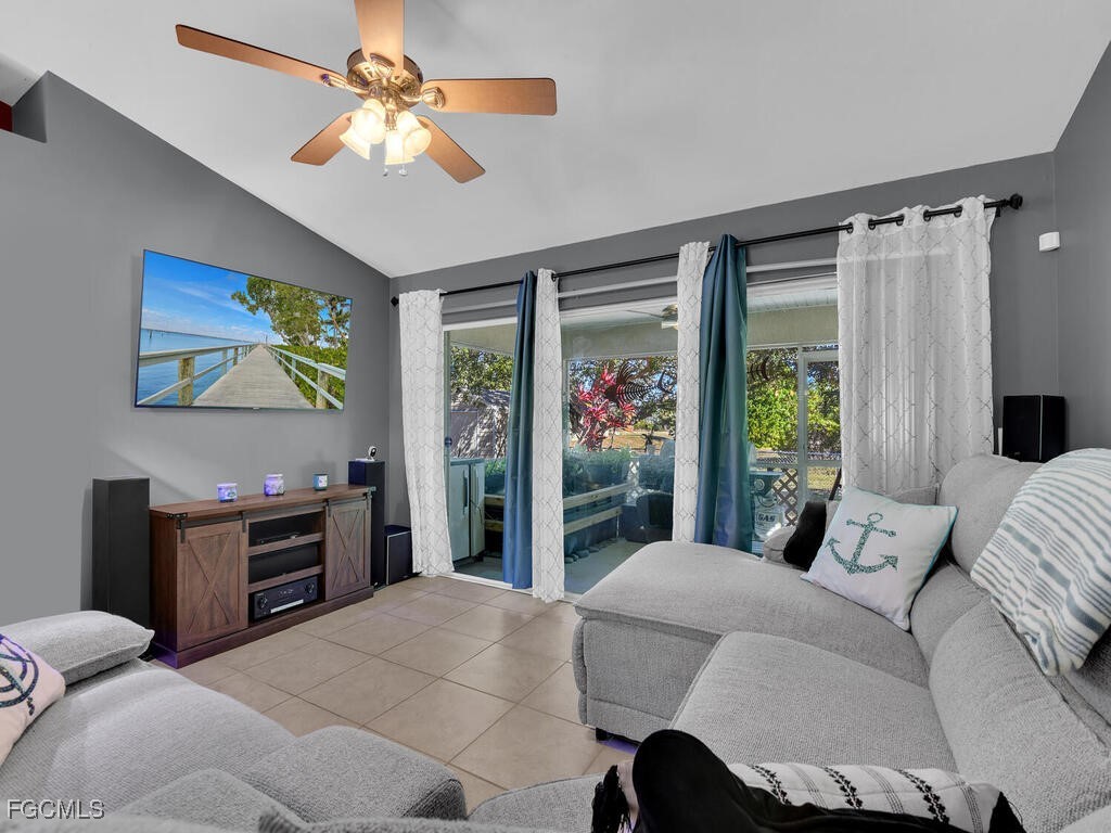 2609 NE 5th Avenue Cape Coral FL 33909 2026004599 image10