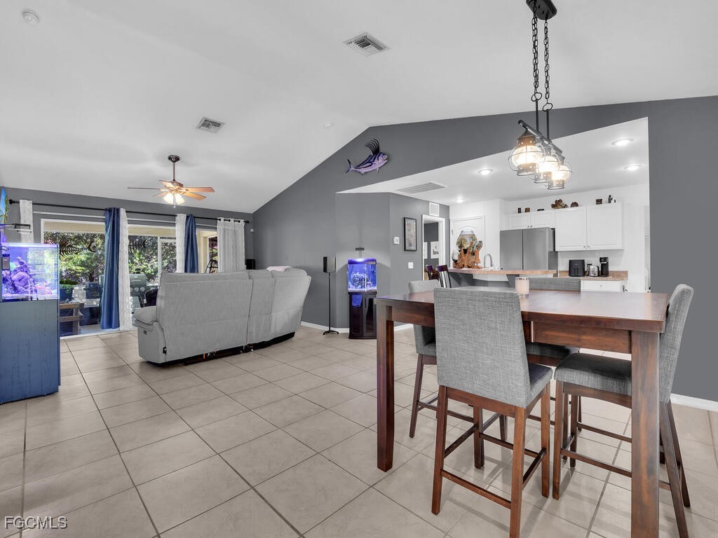 2609 NE 5th Avenue Cape Coral FL 33909 2026004599 image2