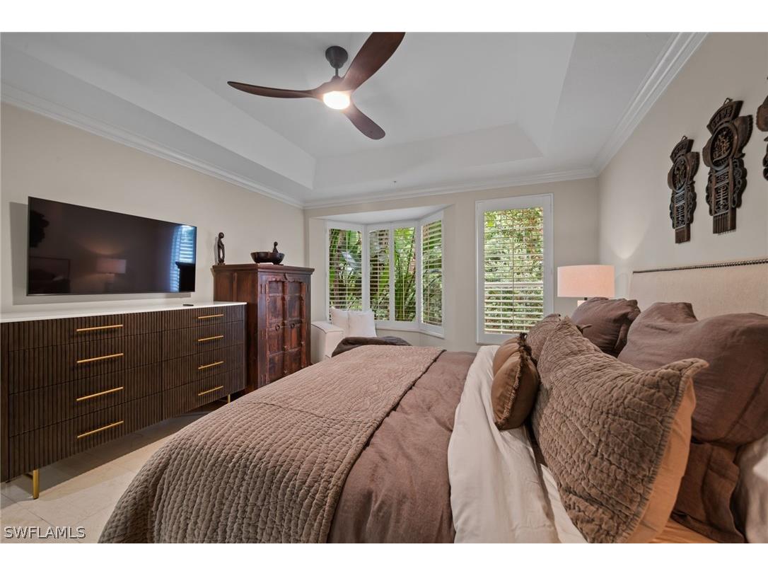 261 Colonade Circle #2701 Naples FL 34103 226006536 image18