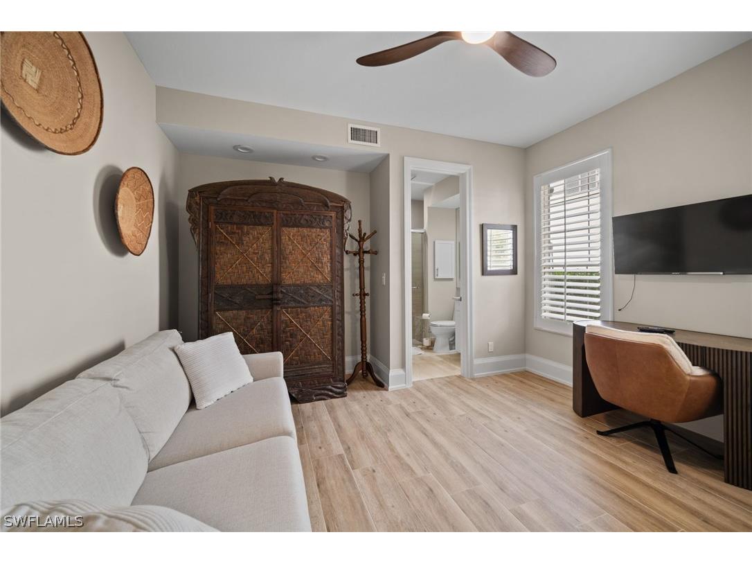 261 Colonade Circle #2701 Naples FL 34103 226006536 image31