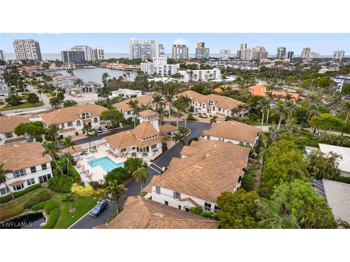261 Colonade Circle #2701 Naples FL 34103 226006536 image42
