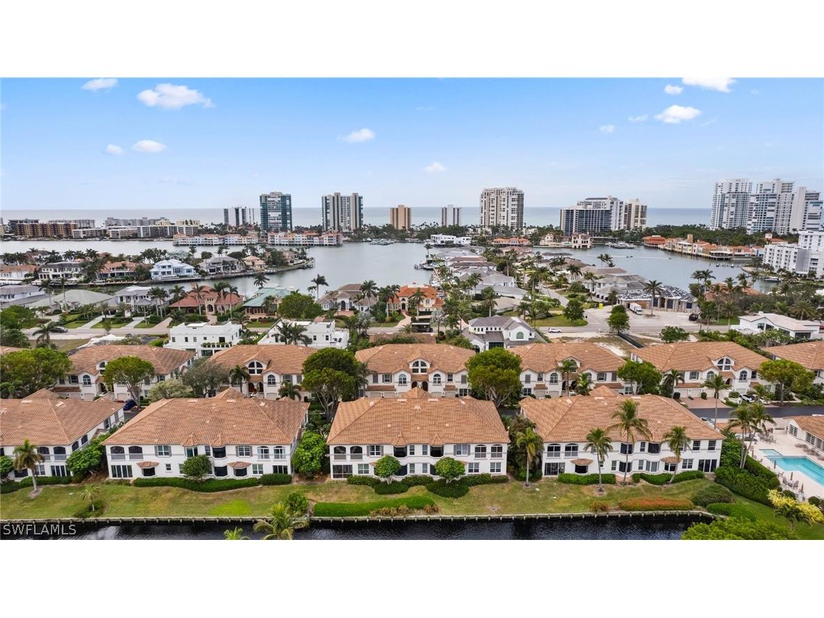 261 Colonade Circle #2701 Naples FL 34103 226006536 image48