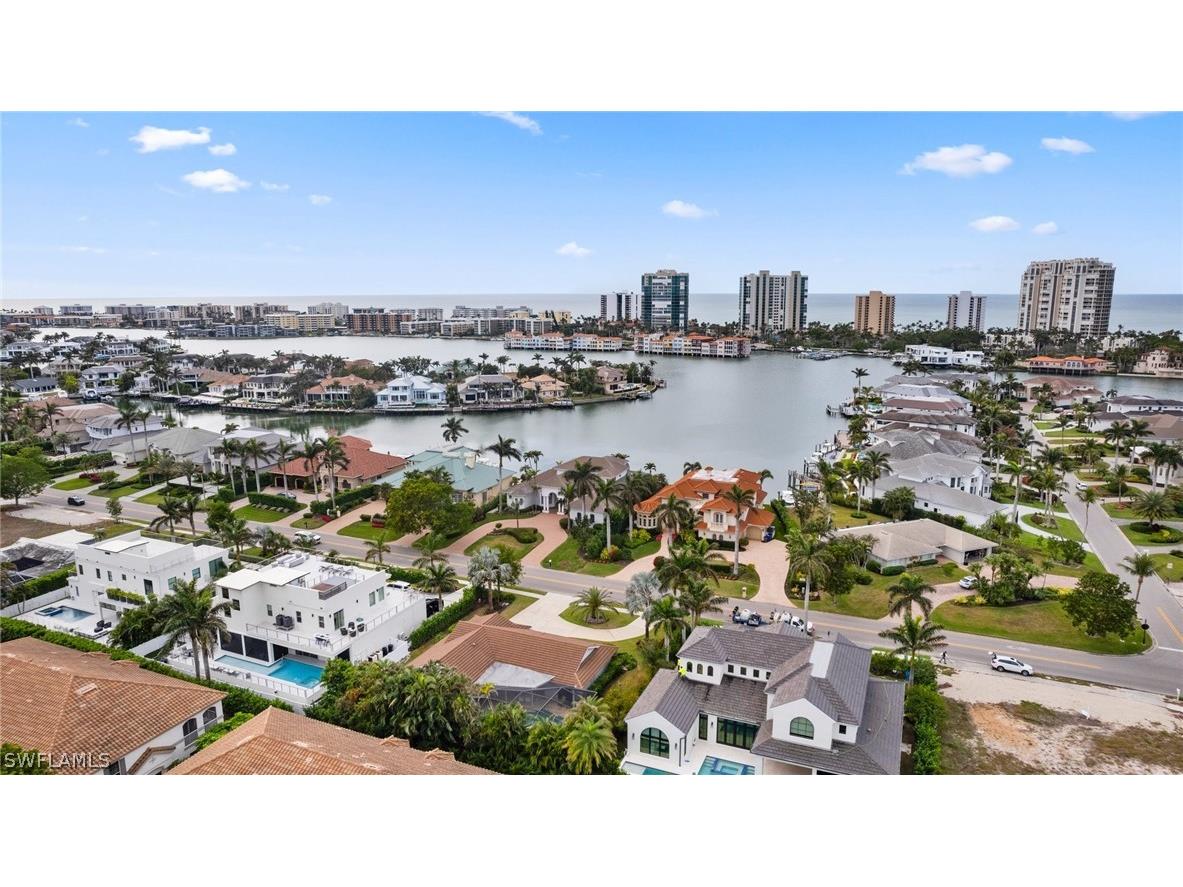 261 Colonade Circle #2701 Naples FL 34103 226006536 image49