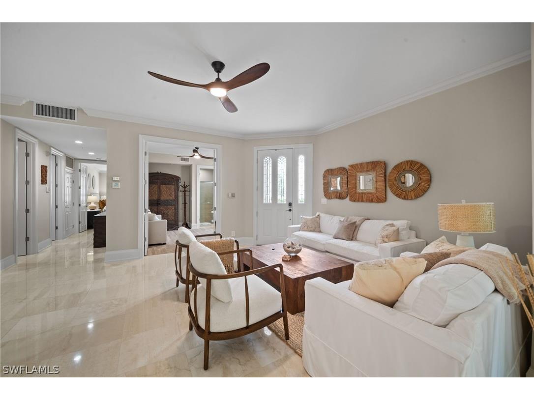 261 Colonade Circle #2701 Naples FL 34103 226006536 image5