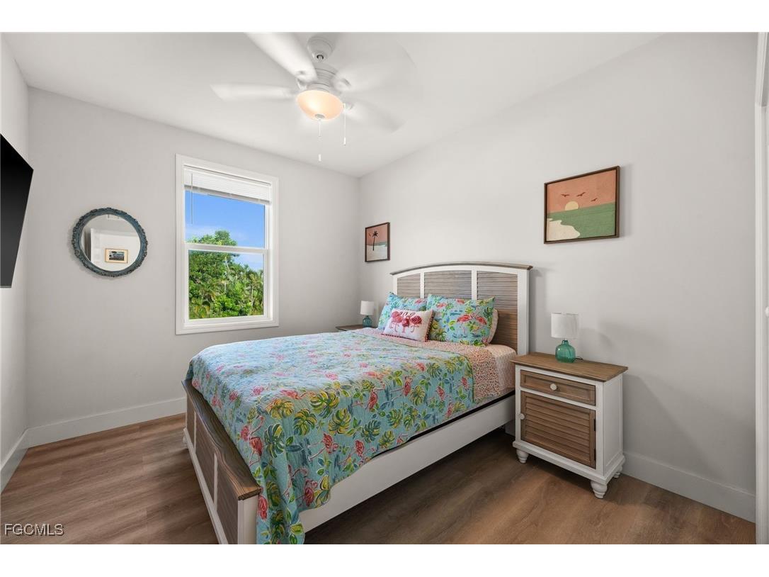 261 Donora Boulevard Fort Myers Beach FL 33931 2025006574 image19