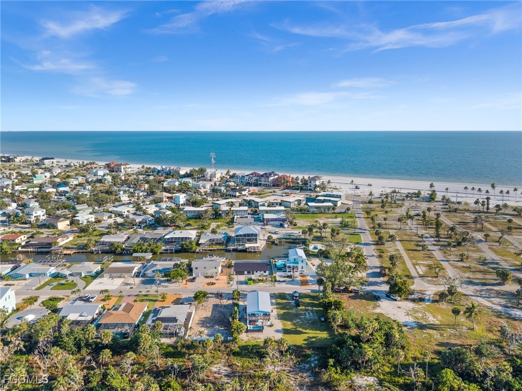 261 Donora Boulevard Fort Myers Beach FL 33931 2025006574 image28