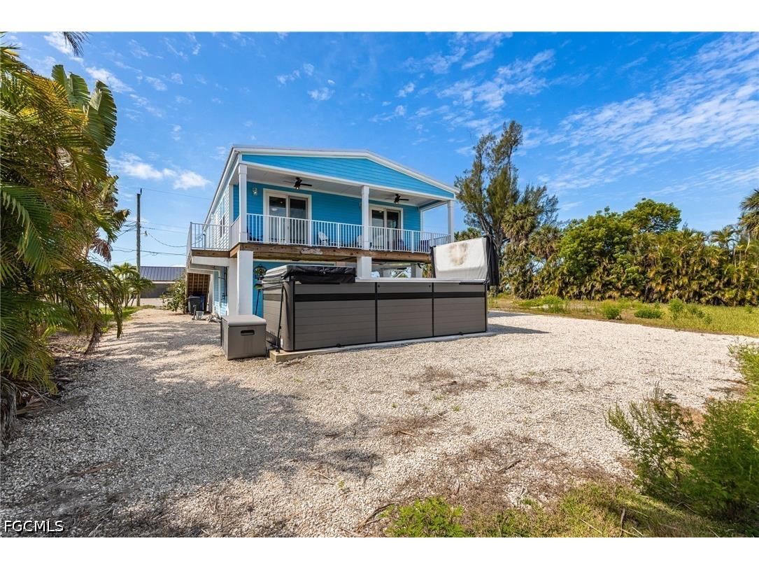 261 Donora Boulevard Fort Myers Beach FL 33931 2026019511 image32