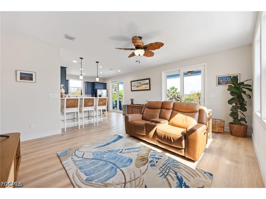 261 Donora Boulevard Fort Myers Beach FL 33931 2026019511 image4