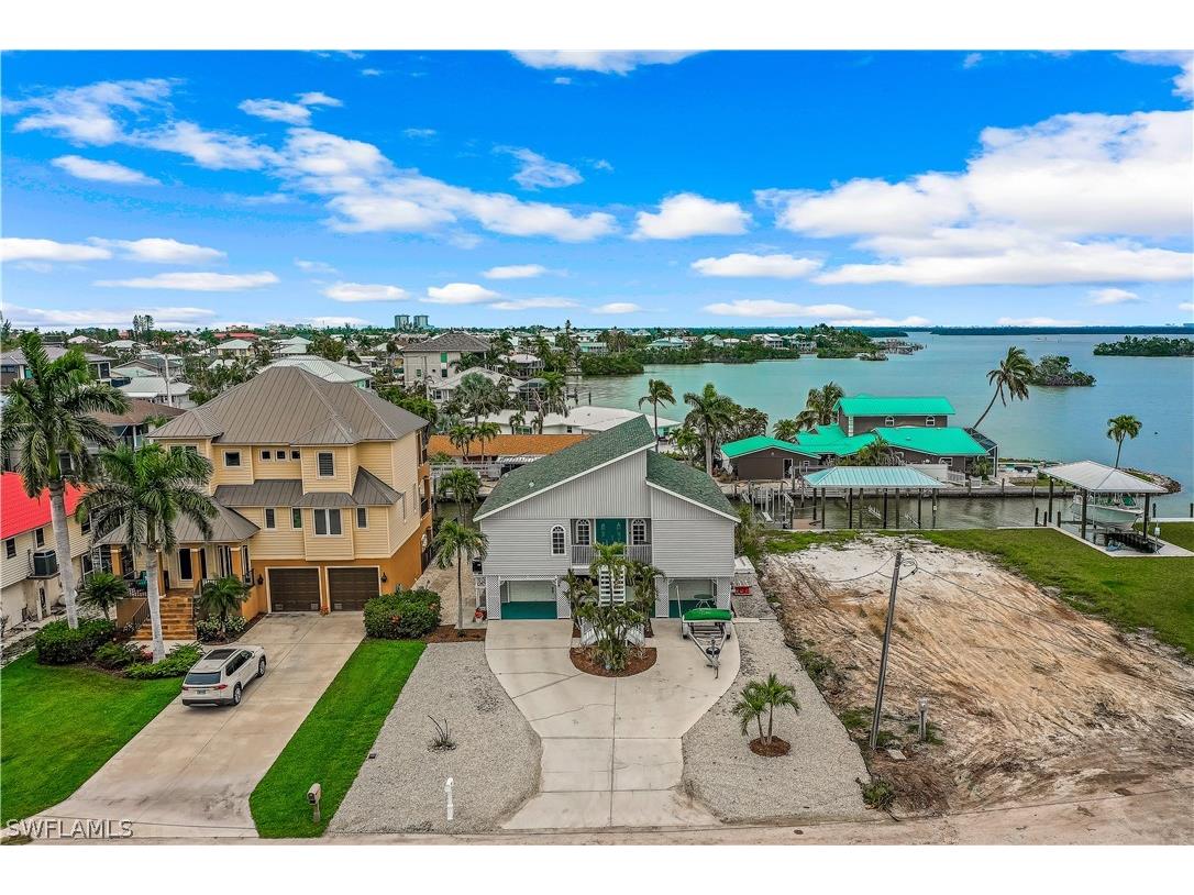 261 Egret Street Fort Myers Beach FL 33931 224027010 image1