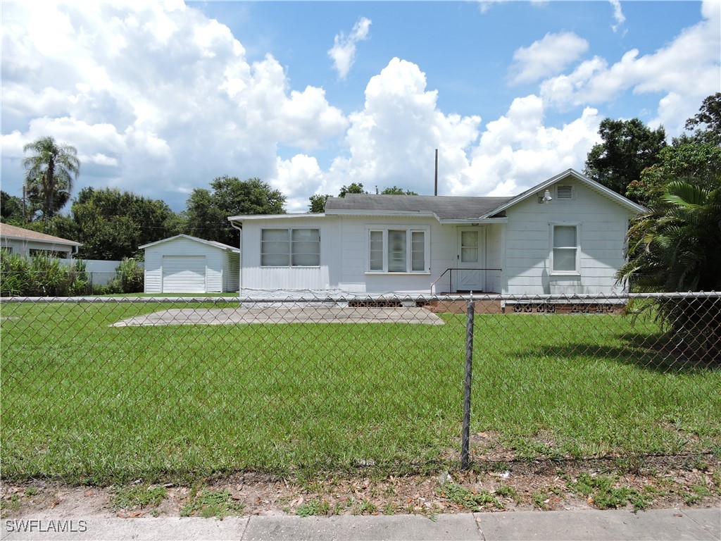 261 Miramar Road Fort Myers FL 33905 225057586 image1