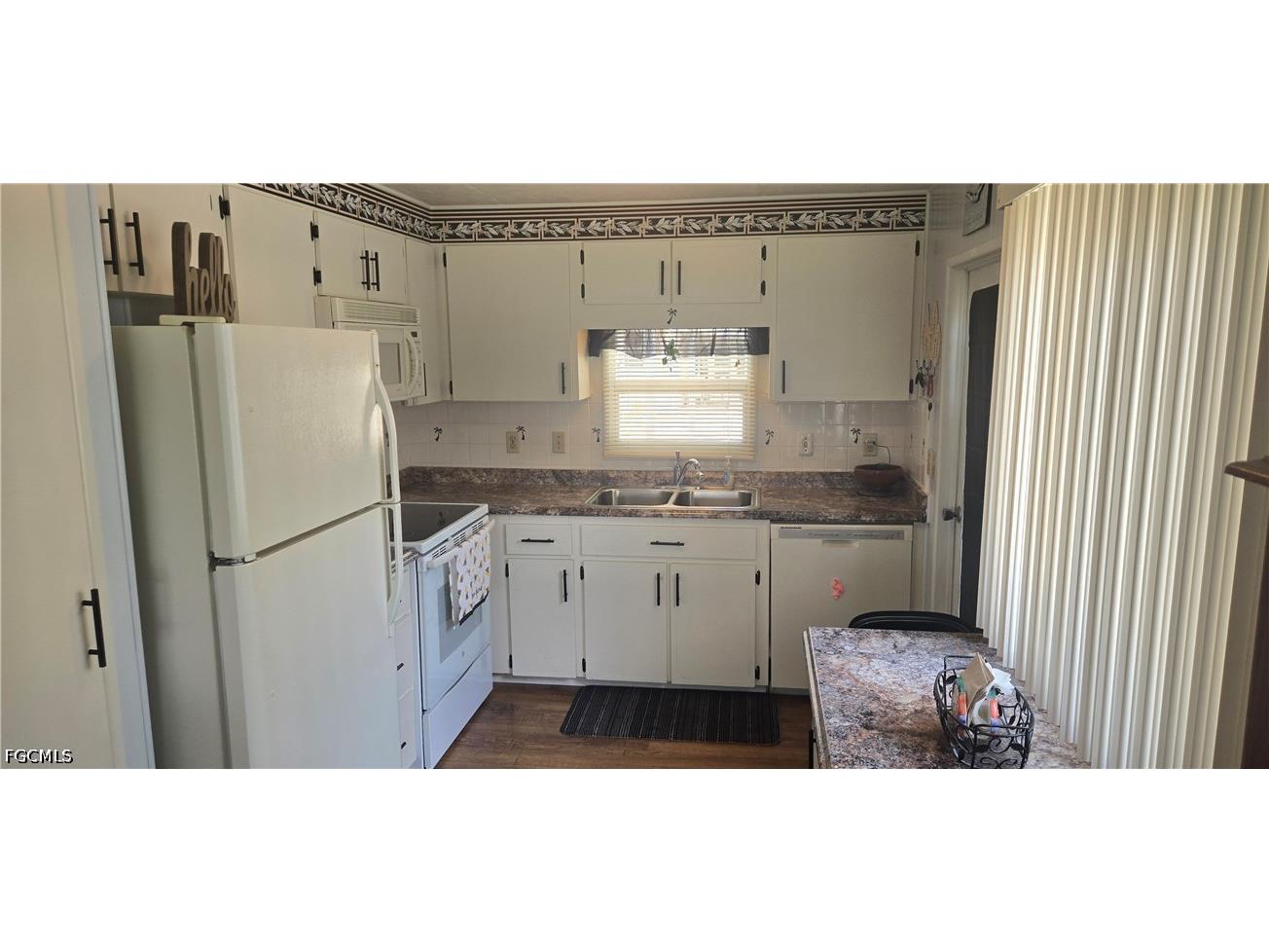 261 Palmer Boulevard North Fort Myers FL 33903 2026020077 image6