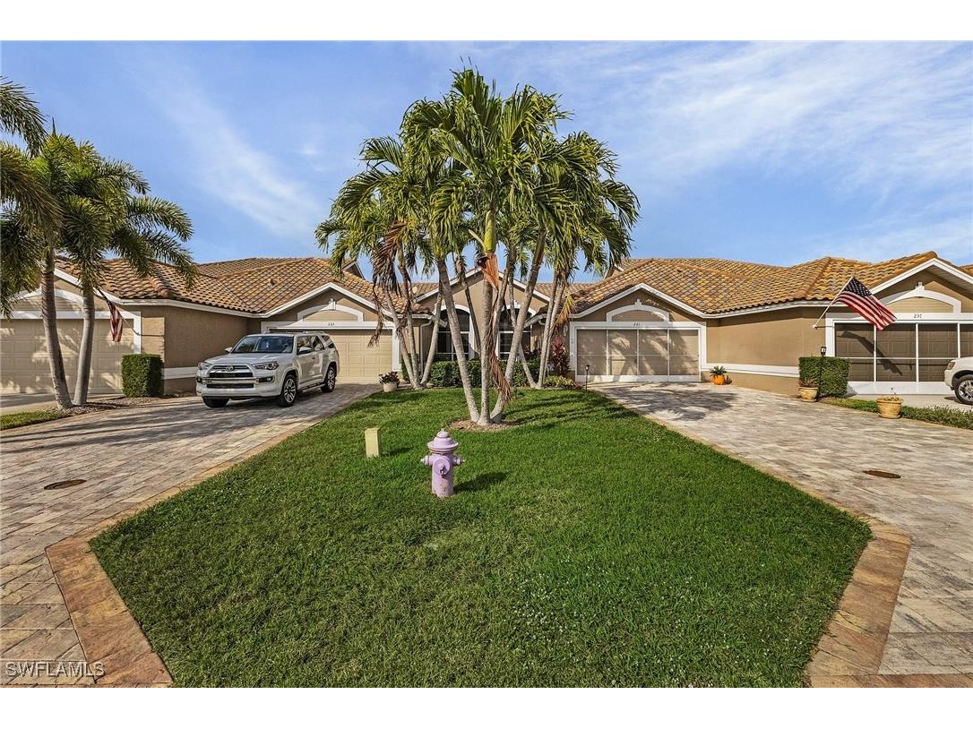 261 Stella Maris Drive S Naples FL 34114 225001785 image1